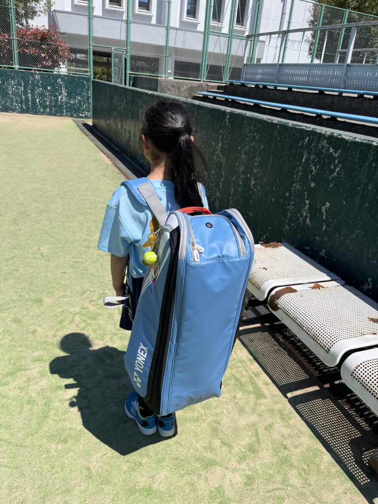 テニスバック
